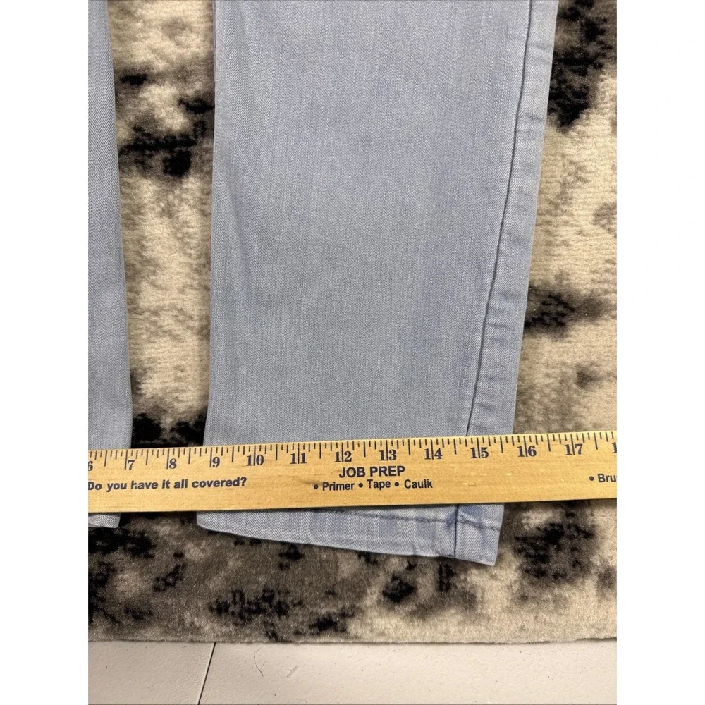Mugsy Jeans doesn fit